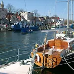 Spatzennest am Alten Strom