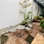 Spatzennest am Alten Strom